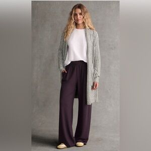 CAbi #4998 Starlet Pants Spring 2025